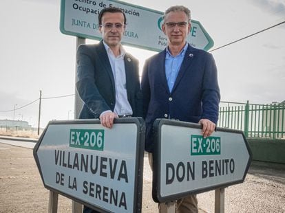 Miguel Ángel Gallardo and José Luis Quintana Álvarez, mayors of Villanueva de la Serena and Don Benito.