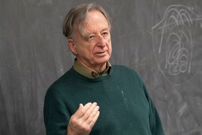 El matemático estadounidense Dennis Sullivan, ganador del Premio Abel de 2022.