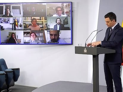 Rueda de prensa del presidente del Gobierno, Pedro Sánchez, este sábado.