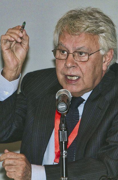 El ex presidente del Gobierno español, Felipe González, durante la conferencia en Nueva York.