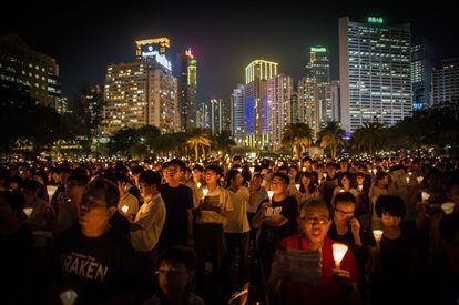 Vigilia en Hong Kong en recuerdo a las víctimas de Tiananmen.