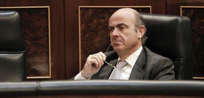 El ministro de Economía, Luis de Guindos, el pasado martes en el Congreso.