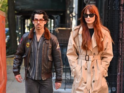 Joe Jonas y Sophie Turner, paseando por las calles del West Village de Manhattan, en noviembre de 2022.