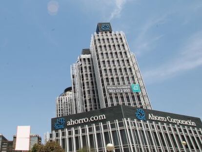 Sede de Ahorro Corporaci&oacute;n en el Paseo de la Castellana de Madrid.