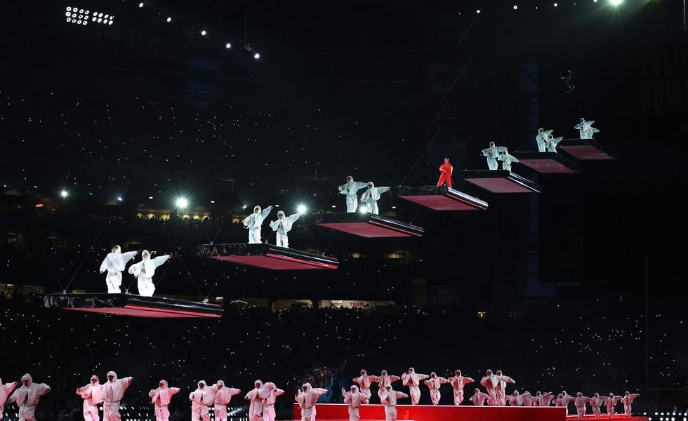 GLENDALE, ARIZONA - FEBRUARY 12: Rihanna performs onstage during the Apple Music Super Bowl LVII Halftime Show at State Farm Stadium on February 12, 2023 in Glendale, Arizona.   Ezra Shaw/Getty Images/AFP (Photo by EZRA SHAW / GETTY IMAGES NORTH AMERICA / Getty Images via AFP)