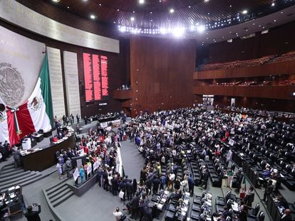 La sesión ordinaria se la Cámara de Diputados en Ciudad de México el pasado domingo 18 de abril.