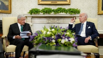 El presidente de México, Andrés Manuel López Obrador, junto a su homólogo de EE UU, Joe Biden, durante un encuentro oficial en Washington, el 12 de julio.