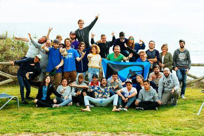 Foto de grupo de los Christian Surfers España en el último encuentro nacional en Cádiz