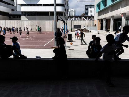 Un patio en un colegio público de Valencia.