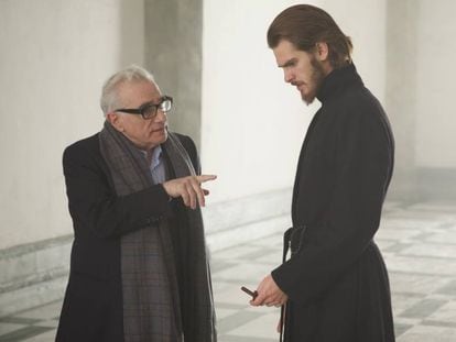 Martin Scorsese y Andrew Garfield (derecha), en el rodaje de &#039;Silencio&#039;. 