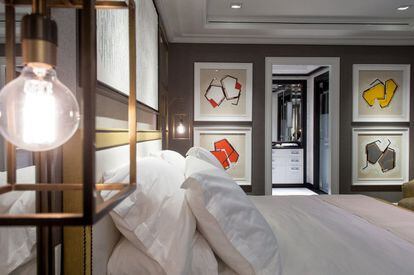 Dormitorio en el piso piloto de Four Seasons Private Residences Madrid.