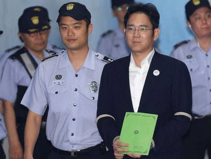 Lee Jae-yong, en su llegada al juzgado en Se&uacute;l.
