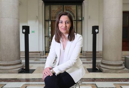 La física Mar Capeáns, en la sede de la Fundación BBVA, en Madrid