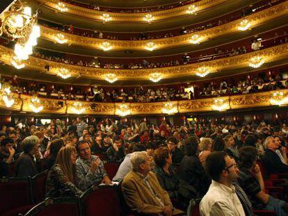 El Teatro del Liceo durante un d&iacute;a de funci&oacute;n.