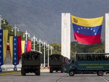 Soldados participan en un acto militar del ministerio de Defensa de Venezuela.