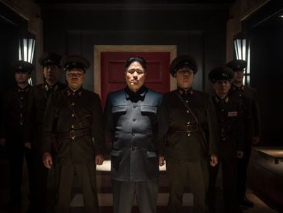 Randall Park, en el papel del líder coreano Kim Jong-un, en la película 'La entrevista'. 