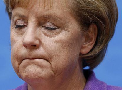 La canciller alemana, Angela Merkel, durante su comparecencia ante la prensa tras conocerse los resultados de las elecciones regionales.