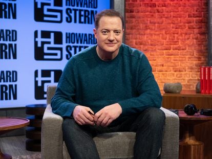 Brendan Fraser visita el programa 'The Howard Stern Show' el pasado 7 de febrero de 2023 en Nueva York.