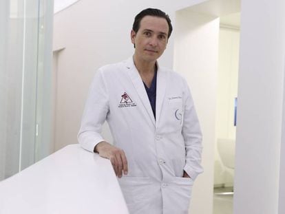 Francisco Gómez, presidente de la Asociación Española de Cirugía Estética Plástica.