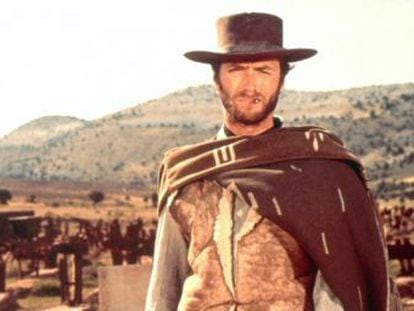 El actor Clint Eastwood en un fotograma de &#039;Por un pu&ntilde;ado de d&oacute;lares&#039;.