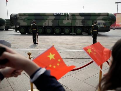 Un misil balístico intercontinental chino, en un desfile militar en 2019 en Pekín.