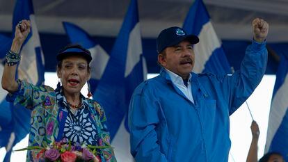 El presidente de Nicaragua, Daniel Ortega, y su esposa, Rosario Murillo, en septiembre de 2018.