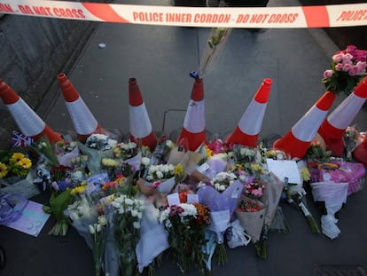 Homenaje a las v&iacute;ctimas del atentado del mi&eacute;rcoles en el centro de Londres. 