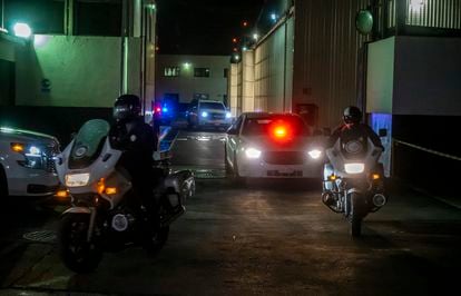 Movilización policiaca durante el traslado de Lozoya de esta semana a México. 