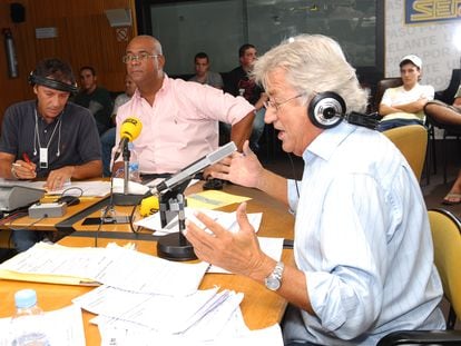 Pepe Domingo Castaño en el Carrusel Deportivo de la Cadena SER en una imagen de archivo.