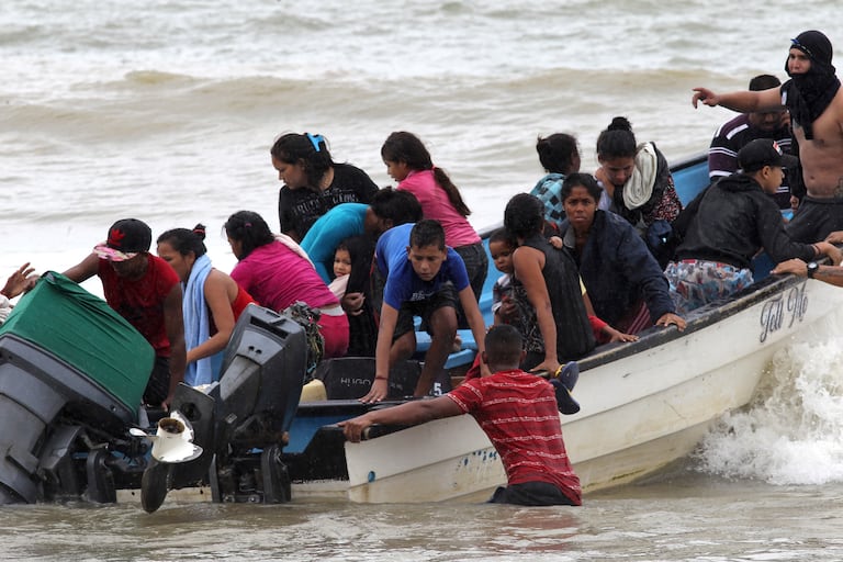 Trinidad y Tobago: Los naufragios profundizan el drama de los balseros  venezolanos: “La gente está escapando” | Internacional | EL PAÍS