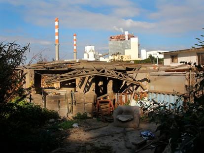 Un predio abandonado en la comuna de Puchuncaví (Chile), en junio de 2022.