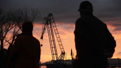 Obreros en los astilleros de Navantia en Ferrol
