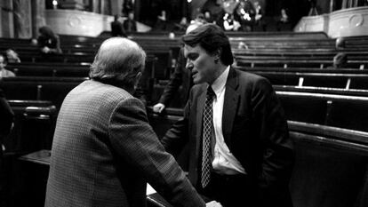 Jordi Pujol i Artur Mas al Parlament el febrer del 1999.