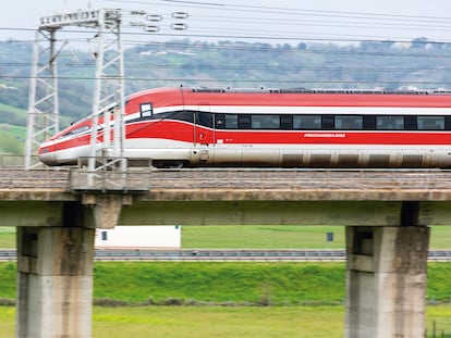 Tren de alta velocidad Frecciarossa 1000.