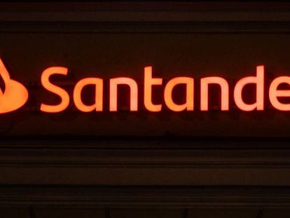 Sucursal de Banco Santader.