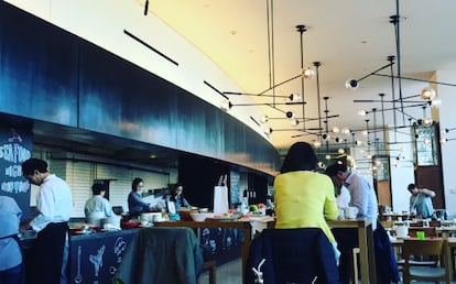Restaurante Feast, en el hotel East Beijing, en Pekín.