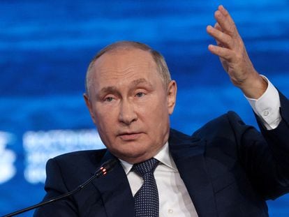 El presidente ruso, Vladímir Putin, este miércoles en el Foro Económico Oriental de Vladivostok.
