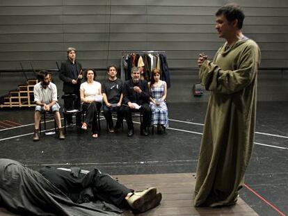 Un ensayo de &#039;Hamlet&#039;, dirigido por Will Keen, en el Teatro Espa&ntilde;ol de Madrid. 