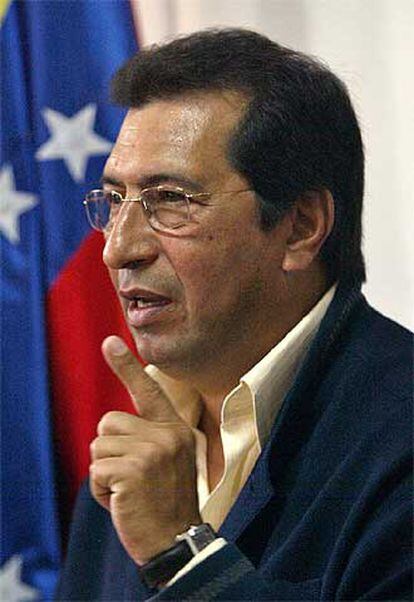 El embajador venezolano, Adán Chávez, el martes en La Habana.