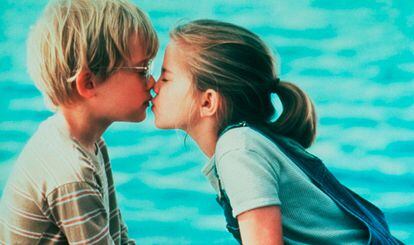 El primero

Macaulay Culkin y Anna Chumskly protagonizaban uno de los besos más tiernos del cine en Mi chica, un clásico del romanticismo cuyo desenlace sigue traumatizando a generaciones (y las que están por llegar).