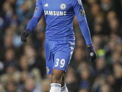 Anelka, durante una partido con el Chelsea