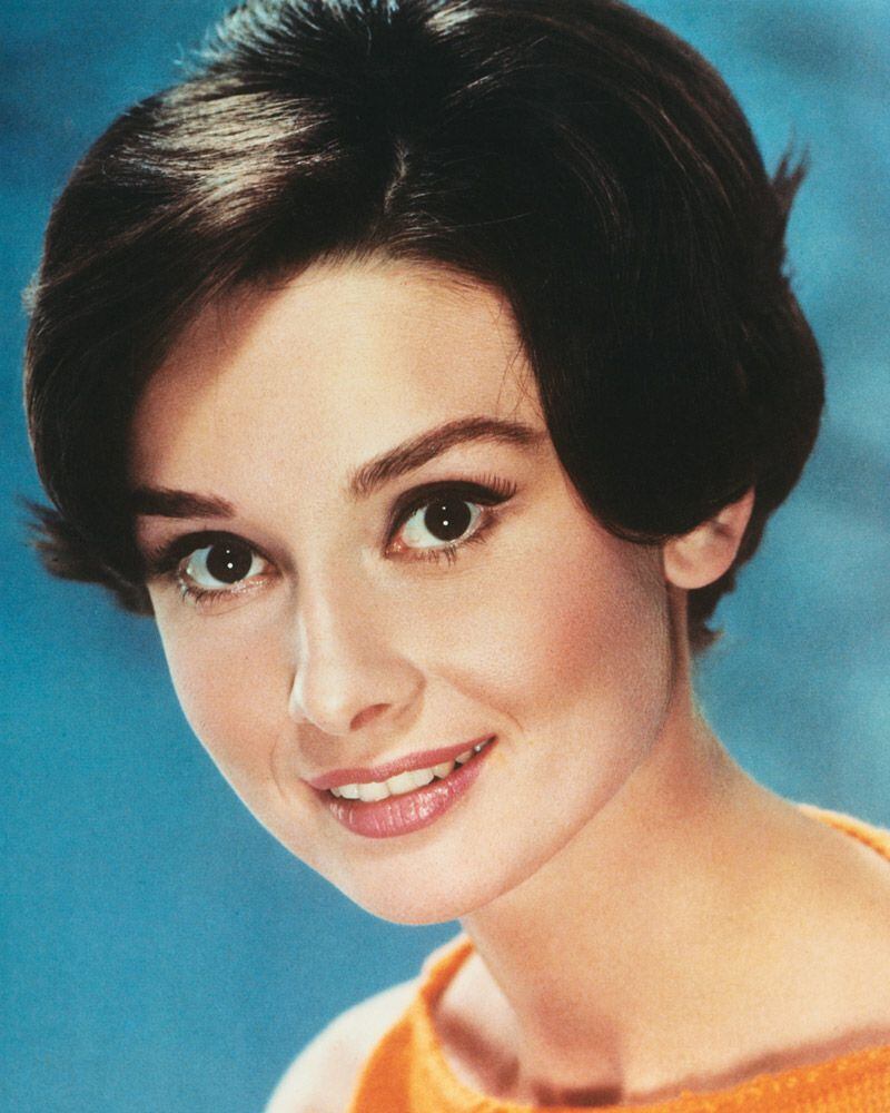 Audrey Hepburn es siempre una inspiración para maquillar los ojos.
