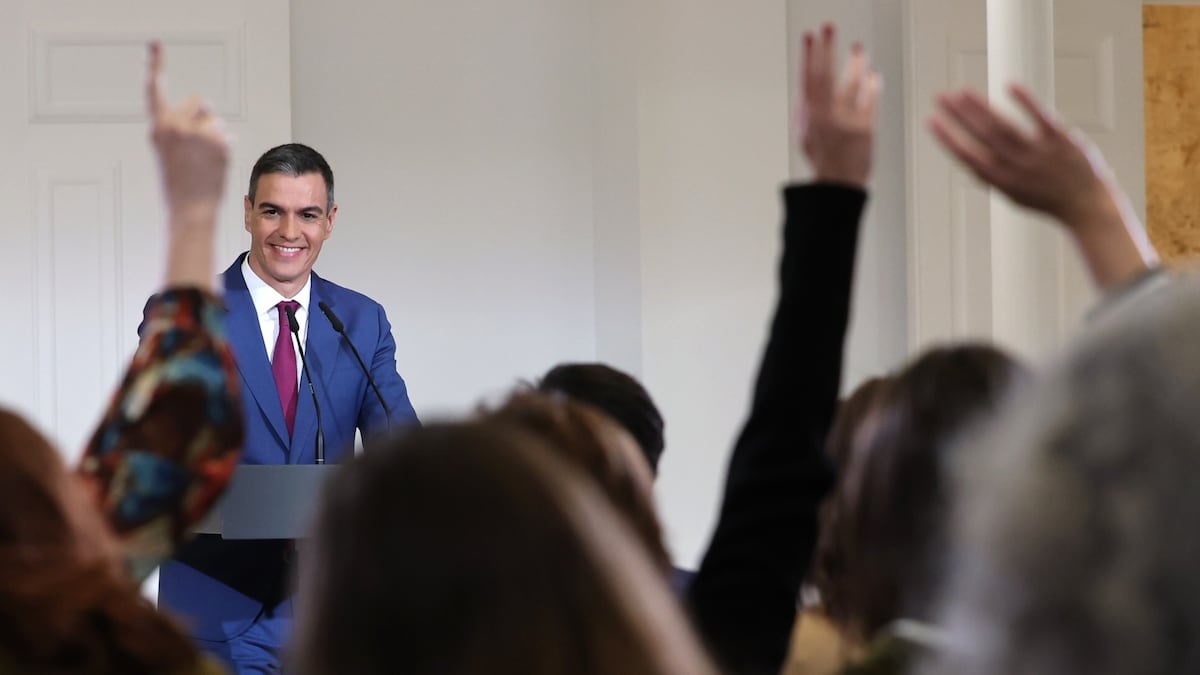 El Gobierno mantiene la mayoría de las ayudas a hogares pese a la caída de los precios energéticos | Economía