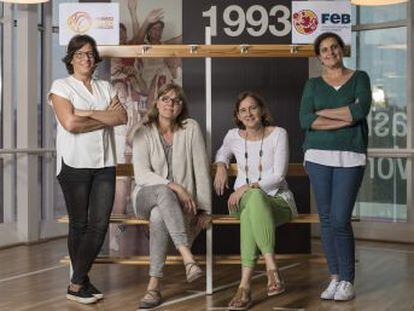 Carolina Mújica, Mónica Messa, Wonny Geuer y Laura Grande rememoran el título europeo de 1993, la primera medalla de la selección femenina y el primer oro del baloncesto español