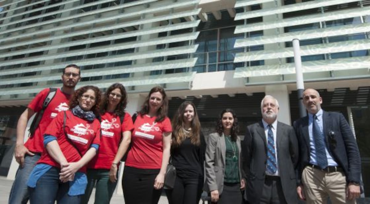 Los Afectados Abren La Vía Judicial Para Cobrar Las Ayudas A La ...