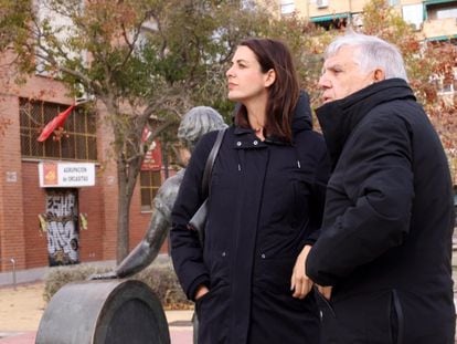 Los concejales de Más Madrid, Rita Maestre y Félix López Rey, este jueves.