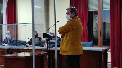 El exalcalde de Linares, Juan Fernández, durante el juicio por malversación.