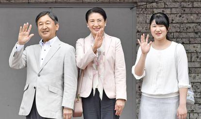 La princesa Aiko, con sus padres el príncipe heredero Naruhito y Masako.