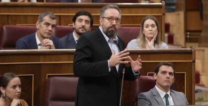 Juan Carlos Girauta interviene en el Congreso. 