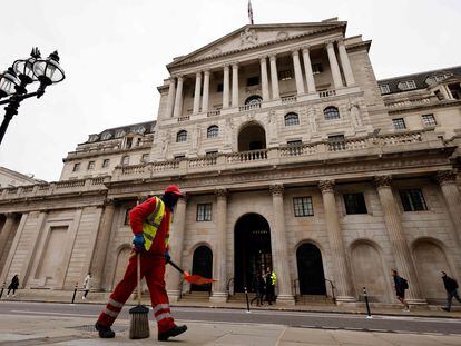 El Banco de Inglaterra, en la imagen,  subió los tipos de interés al 0,25% el pasado jueves.